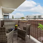 Kapitański Mostek Apartments Kołobrzeg by Renters